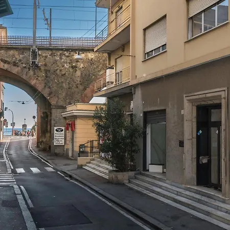 Lejlighed E Gaslini Genova