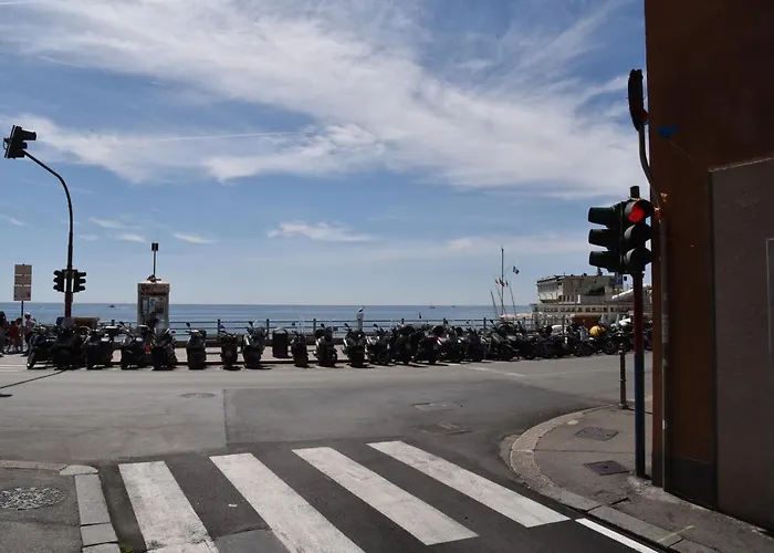 E Gaslini Apartment Genua